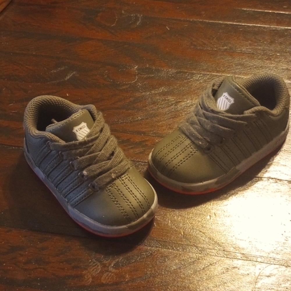 Army green toddler K-Swiss size 5T